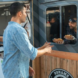 imgonline-com-ua-resize-W9fBJ0e1g36jtZ9